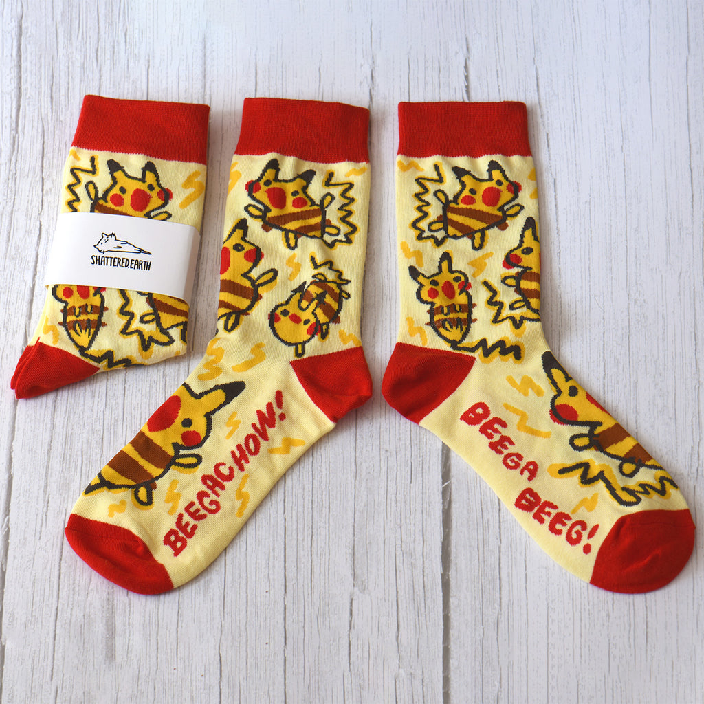 Beegachow Crew Socks