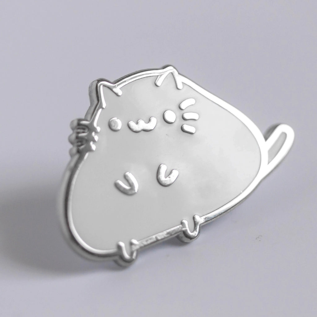 Chonker Squiggle Cat Pin