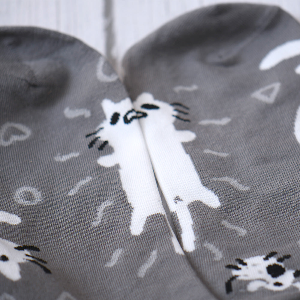 Squiggle Cat Crew Socks